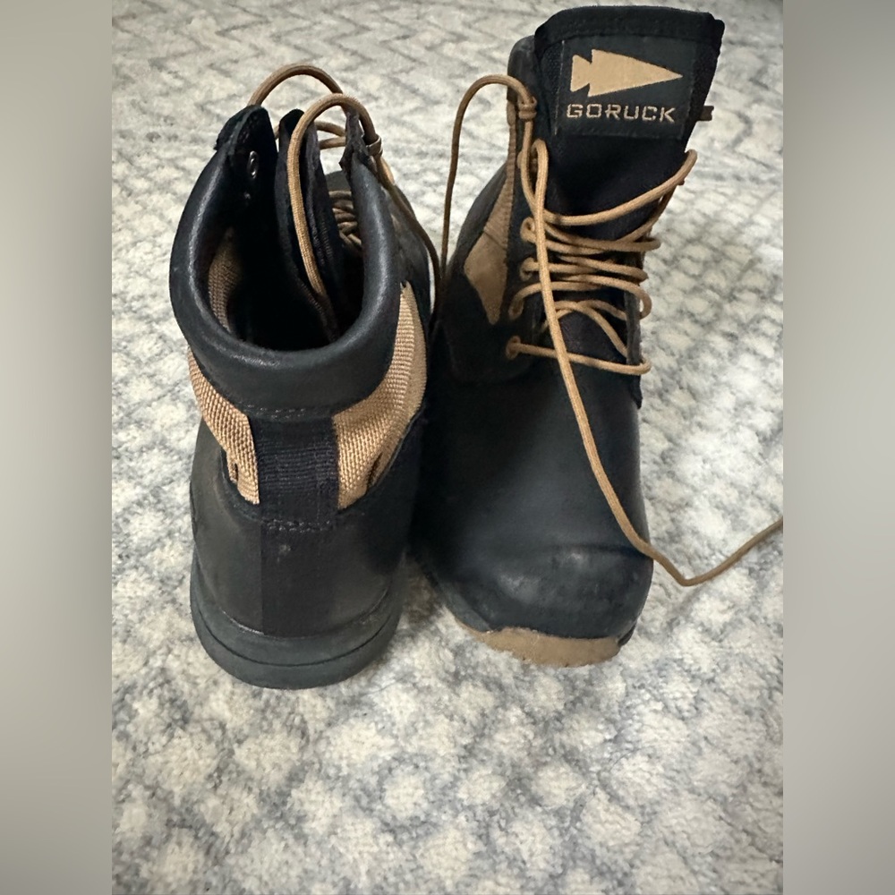 Erge Men's Black and Tan Boots